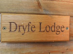 Dryfe Lodge