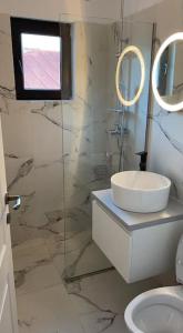 Grey apartment Bulevard no82