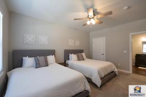 NEW BUILD Luxury 3BR Walk-In - Resort Amenities - FREE TICKETS INCLUDED - FH-G204