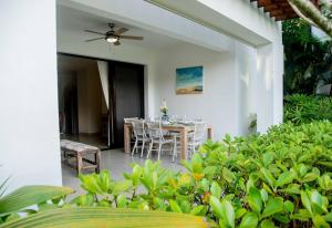 Luxury apt at los cocos Residences oceano 101