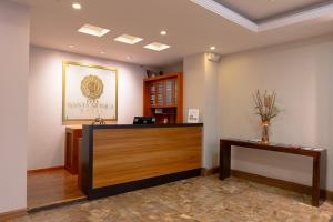 Hotel Santa Monica - 4-star hotels in Cuenca