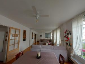 4 pièces parking, proche Paris, 3 chambres, 5 lits - Ubytování bez kategorie ve městě Courbevoie