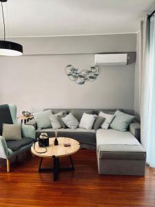 Brand new brilliant apartment at Athenian Riviera