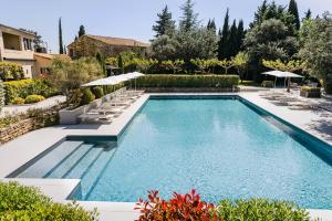 Hotels Du Cote Des Olivades : photos des chambres