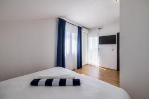 Sun castle holiday house Babic