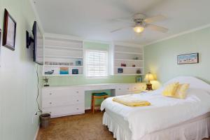 Lorraines Beach Cottage