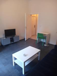 Flower Square Studio