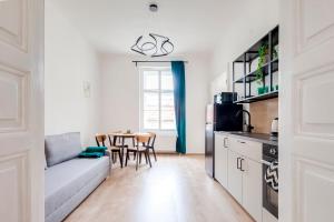 City center premium apartment