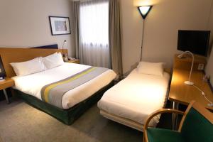 Hotels Holiday Inn Express Arras by IHG : photos des chambres