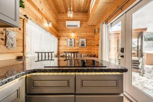 Pikes Peak BrightStar Boutique!