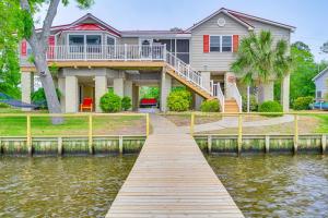 Pamlico River House with Private Dock and River View!