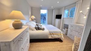 Villas Bergerie a quelques minutes du centre de Grimaud : Villa