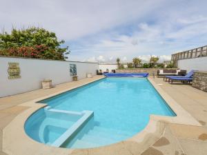 Old Higher Lighthouse Stopes Cottage