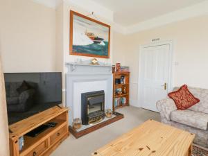 Old Higher Lighthouse Stopes Cottage