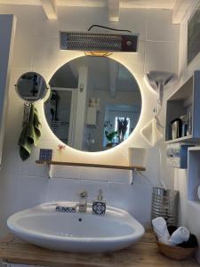 B&B / Chambres d'hotes Chambre d'hotes chez Maguy B-Villa Makeire : photos des chambres