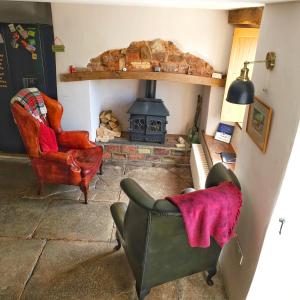 Woodview - cosy 1840s cottage in Chew Valley and Mendip AONB