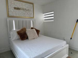 Villa Clara Gold-Little Havana