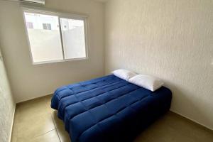 Preciosa casa nueva con 3 recámaras y 3 baños a 7 min del Tren Maya