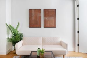 1290-16 New Renovated 2 Bedrooms in UES