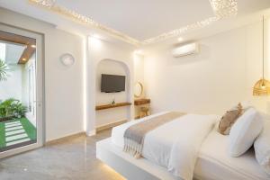 Private Pool Villa Dove Great Location by OriVista