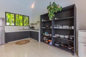 Elegant 3 BR villa huge pool in central Canggu