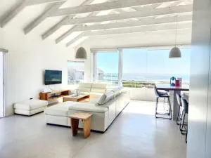 Treasure - Britannia Bay