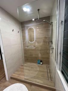 Rainforest Studio with Pool