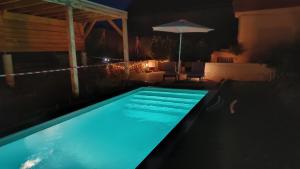 Appartements Appartement prive avec Piscine, Fibre et Netflix : Appartement 2 Chambres