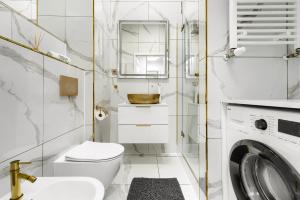 MARGI Vivi BIG STUDIO BALCONY POOL SAUNA