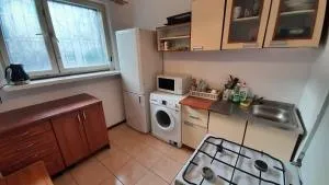 Tanie Spanie - 凯尔采