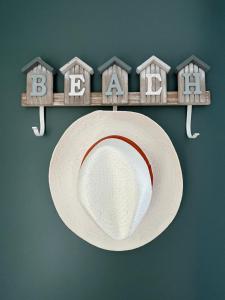 Maisons de vacances La Petite Suzette, a 2min a pied de la plage ! : photos des chambres