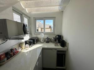 ELEGANT 2 BEDROOM PENTHOUSE IPANEMA BEST LOCATION