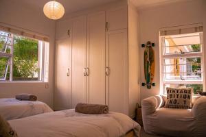 The Bali Cottage, Voëlklip