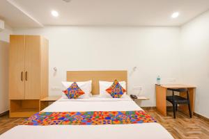 Fabhotel Perfect Stays - Near Chrompet Railway Station