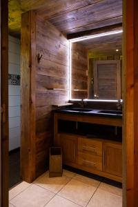 Appart'hotels Le Couaroge Chalets et Appartements : photos des chambres