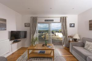 4 Glendorgal Sands, Newquay