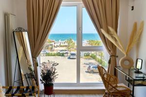 Seaside Serenity Apartment in Infinity Beach Resort - parking