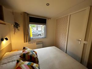 Grand Mobil Home Tout Confort pour 6 personnes - Camping Les Oyats 4 étoiles