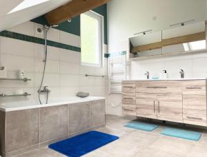 Maisons de vacances Superbe maison proche Paris : photos des chambres