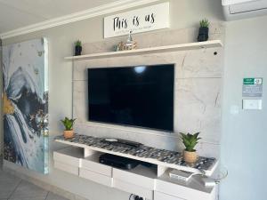 Beachfront @ Driftwood 6 Luxury Family Apartment