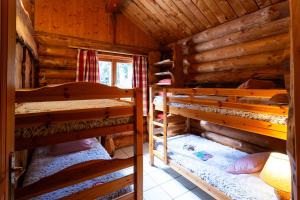 Appart'hotels Le Couaroge Chalets et Appartements : photos des chambres