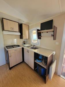 Campings Mobilhome au camping Les Salins de La Gardiole ex Camping Europe : photos des chambres