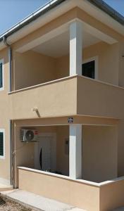 Apartman 2 - Anđela, Ražanj 