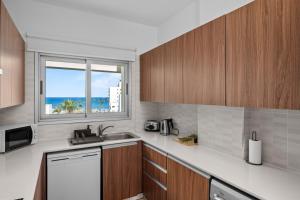 Downtown 2 Bedroom Penthouse