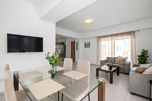 Downtown 2 Bedroom Penthouse