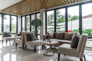 RedLiving Apartemen Eco Home - Wiegs Room Tower B Yashinoki