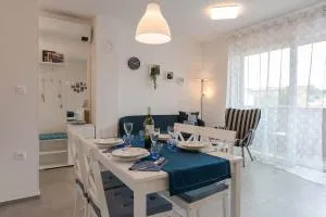 Apartman Blue One Pula - Valdebek