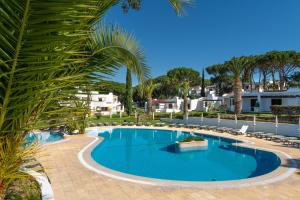 Albufeira Balaia Golf Vilage 5 With Pool by Homing