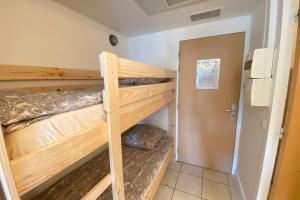 06U - Beautiful studio in residence - swimming pool and tennis court