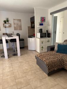 Appartements T2 RDC a Canet en Roussillon Europa 4 pers ,piscine,clim, tennis, parking : photos des chambres